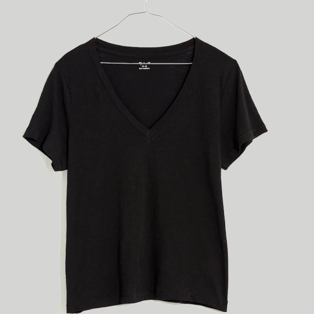 Madewell Whisper Cotton V-Neck Tee - Black - Size XL